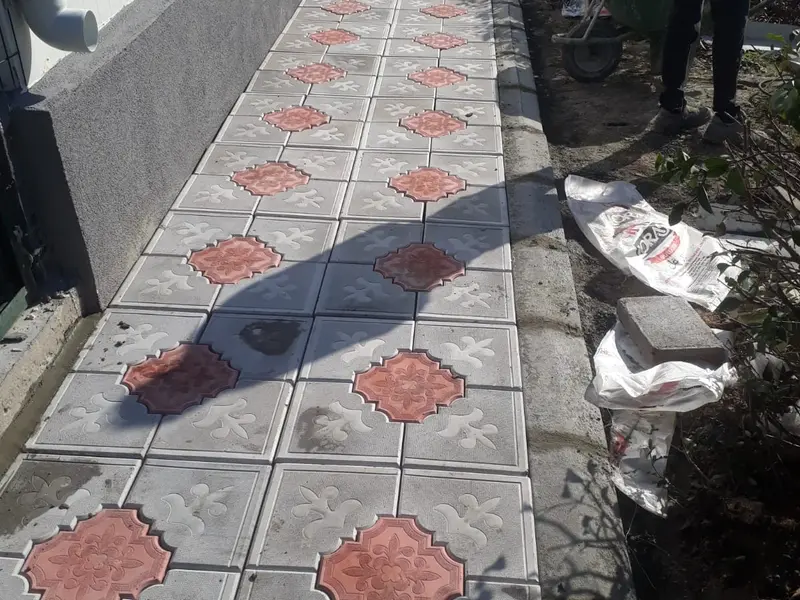 Tekirdağ Süleymanpaşa Prizma Taşı yer döşeme ve peyzaj uygulaması - Varlık İnşaat